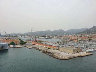 La vue depuis les docks supérieurs 